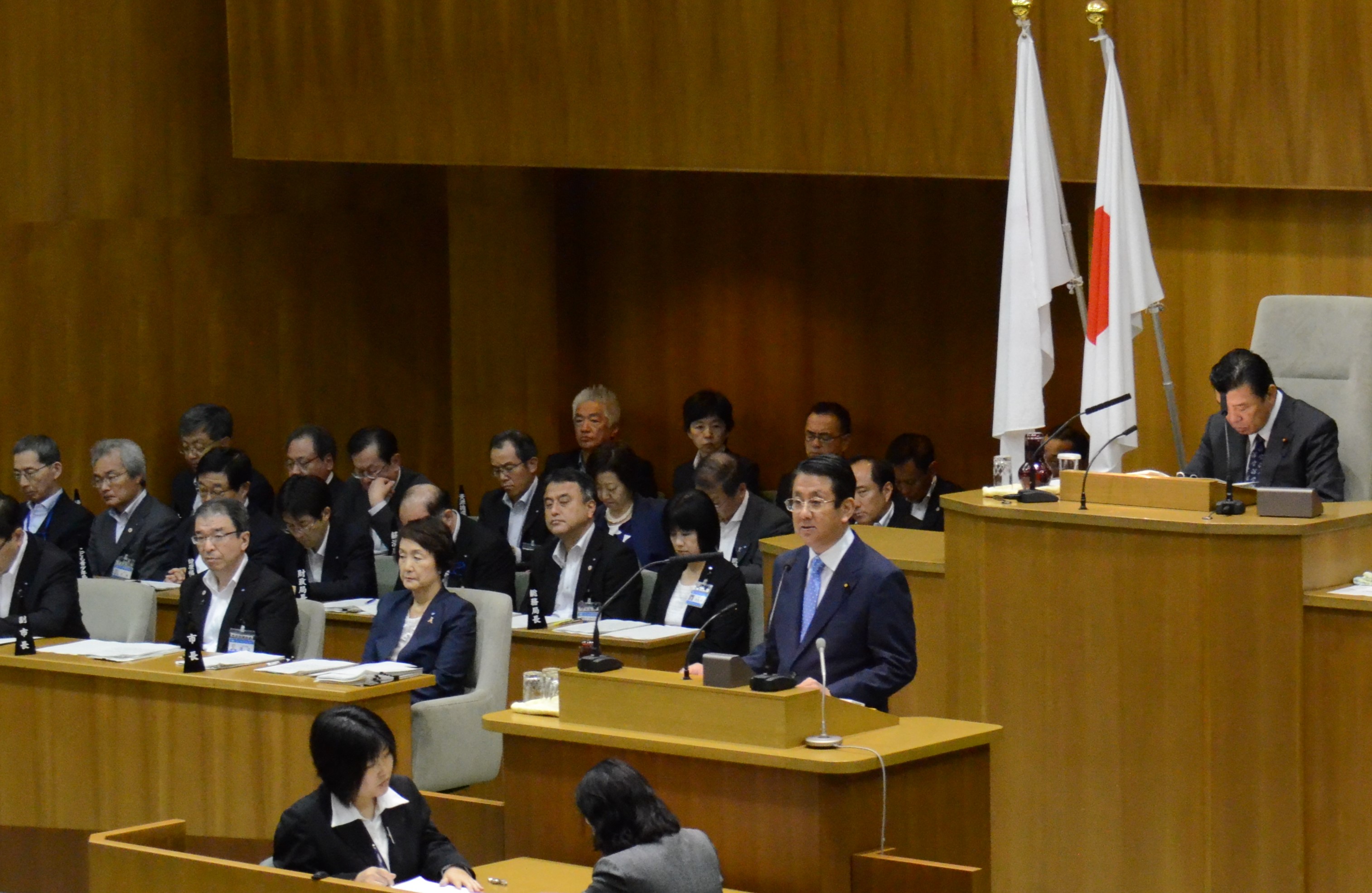 小中学生を対象に「薬物・たばこ・酒」に関する意識調査